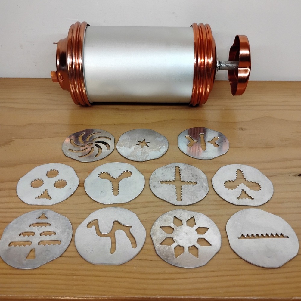 Vintage Mirro Cookie Pastry Twist Press Decorator Set With 11 Discs Christmas